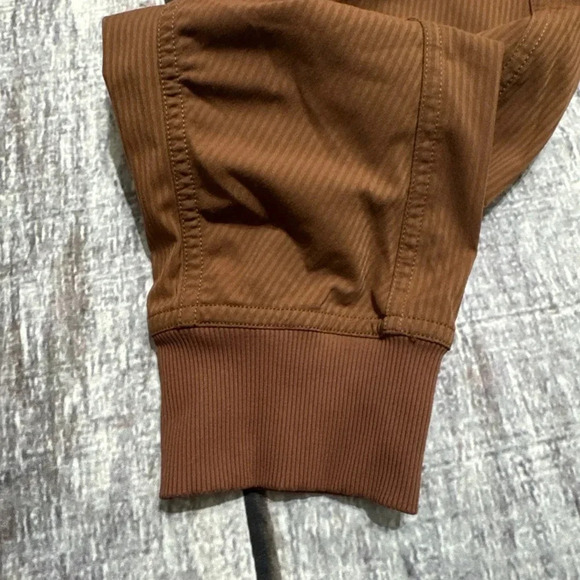 Lululemon Dance Studio Joggers - Picture 3 of 6